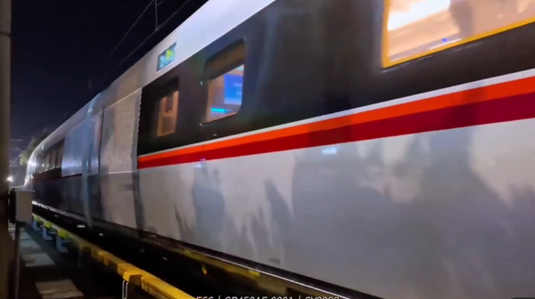 Прототип брзог воза „ЦР450“  - Sputnik Србија