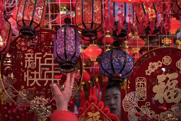 Нова година у 2025 години почиње 29. 01. и у Кини се обично слави 15 дана. - Sputnik Србија