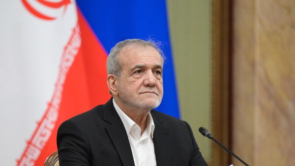 Ирански председник Масуд Пезешкијан у званичној посети Русији - Sputnik Србија