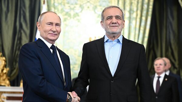 Putin razgovarao telefonom sa predsednikom Irana