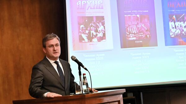 Selaković: U Budimpešti zakazana izložba o srpskim manastirima na KiM