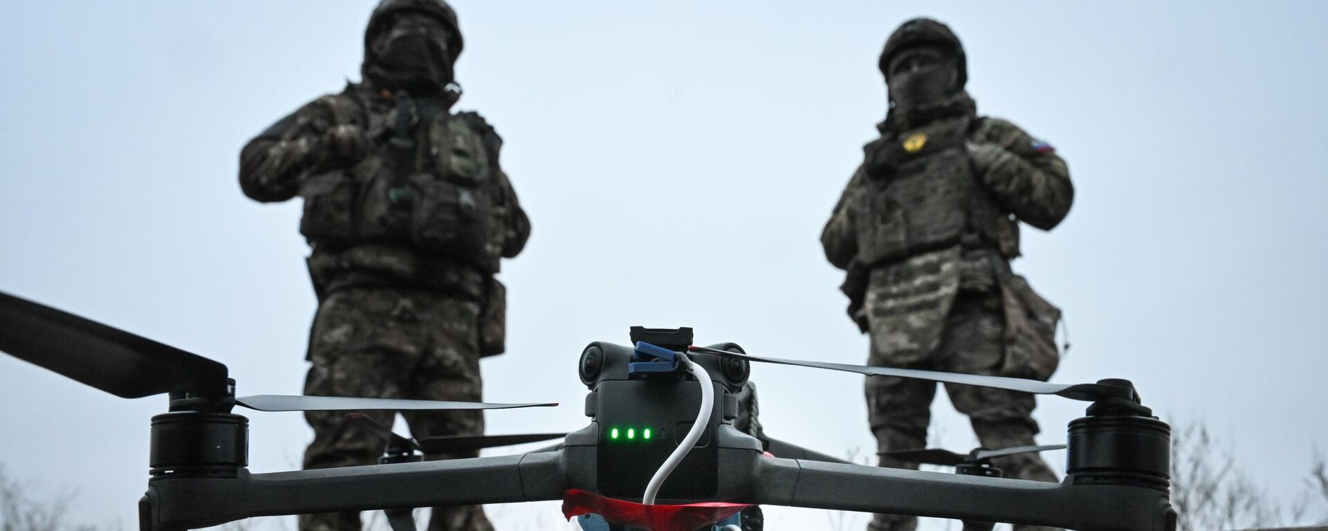 Ruski vojnici, operatori dronovima - Sputnik Srbija, 1920, 01.10.2025