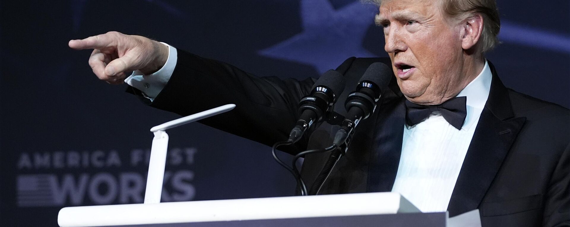 Donald Trump speaks during an America First Policy Institute gala at his Mar-a-Lago estate, Thursday, Nov. 14, 2024, in Palm Beach, Fla. - Sputnik Srbija, 1920, 05.02.2025