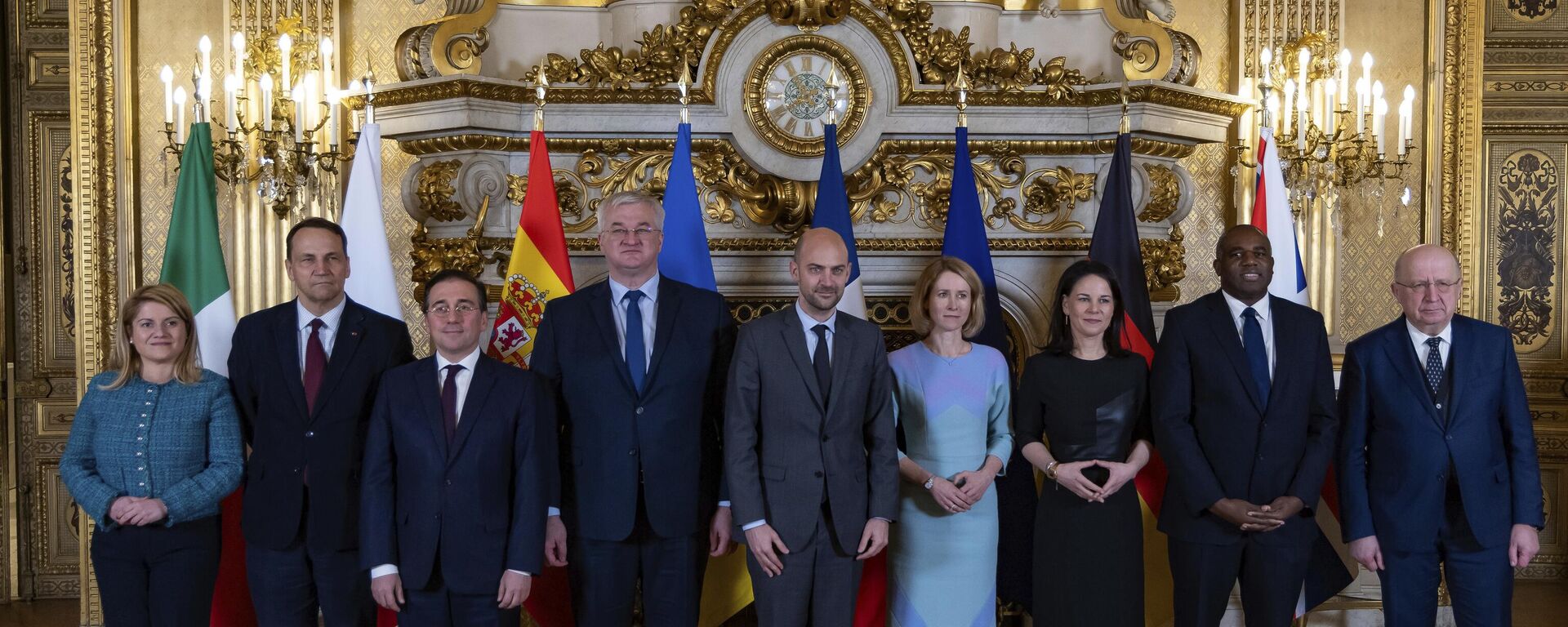 Министри спољних послова Италије, Пољске, Спаније, Украјине, Француске, Велике Британије и Немачке и представници Европске комисије након састанка о Украјини у Паризу - Sputnik Србија, 1920, 13.02.2025