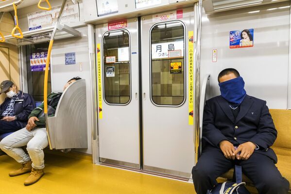 Метро у Токију. - Sputnik Србија