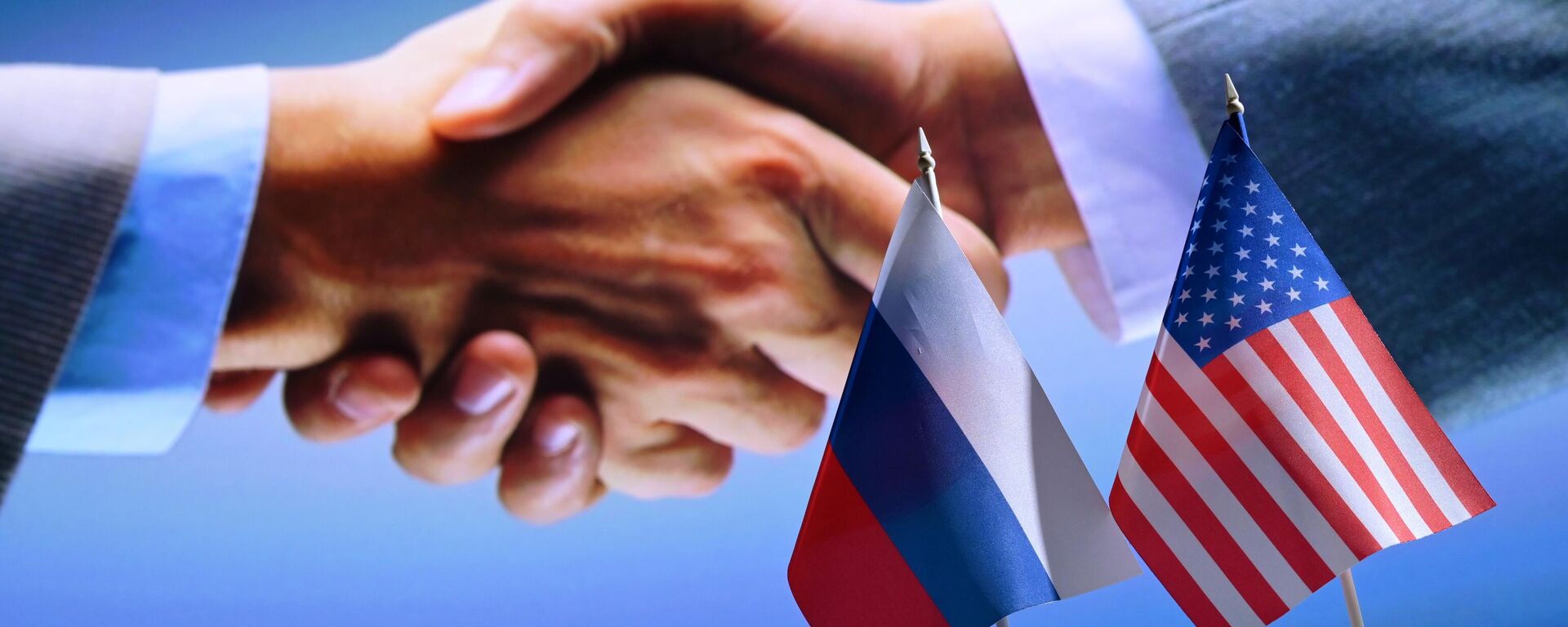 Državne zastave Rusije i SAD Državne zastave Rusije i SAD - Sputnik Srbija, 1920, 09.08.2025