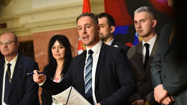 Konferencija za štampu predsednika Narodnog pokreta Srbije (NPS) Miroslava Aleksića - Sputnik Srbija