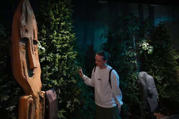 Поред изложбе, пројекат интерактивне изложбе обухвата гастрономски простор, робну кућу и културно-образовне манифестације. Поред изложбе, пројекат интерактивне изложбе обухвата гастрономски простор, робну кућу и културно-образовне манифестације. - Sputnik Србија