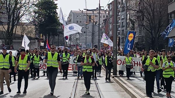 Studenti i građani u Ulici vojvode Stepe na dan protesta 15. za 15 - Sputnik Srbija