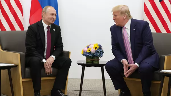 Председници Русије и САД, Владимир Путин и Доналд Трамп, архивска фотографија - Sputnik Србија