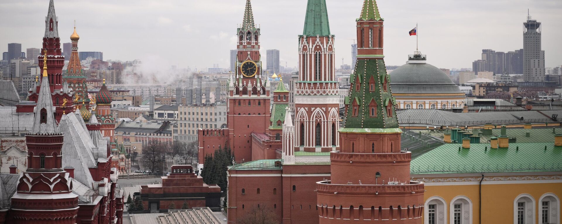 Pogled na moskovski Kremlj - Sputnik Srbija, 1920, 01.12.2025