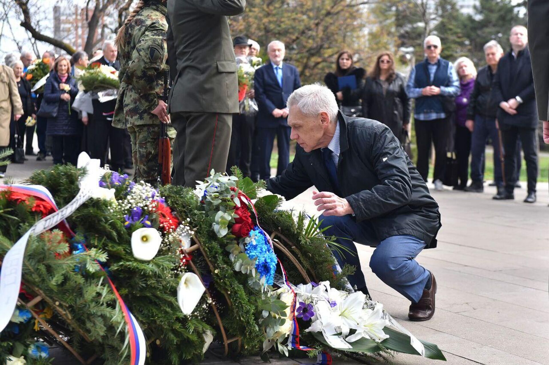Ambasador Aleksandar Bocan-Harčenko položio venac kod Spomenika deci stradaloj u NATO agresiji. - Sputnik Srbija, 1920, 24.03.2025