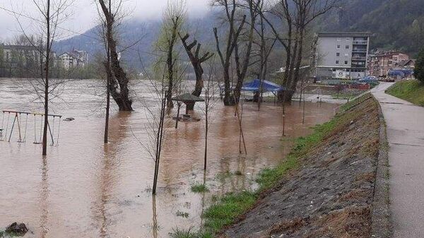 Drina u Zvorniku - Sputnik Srbija