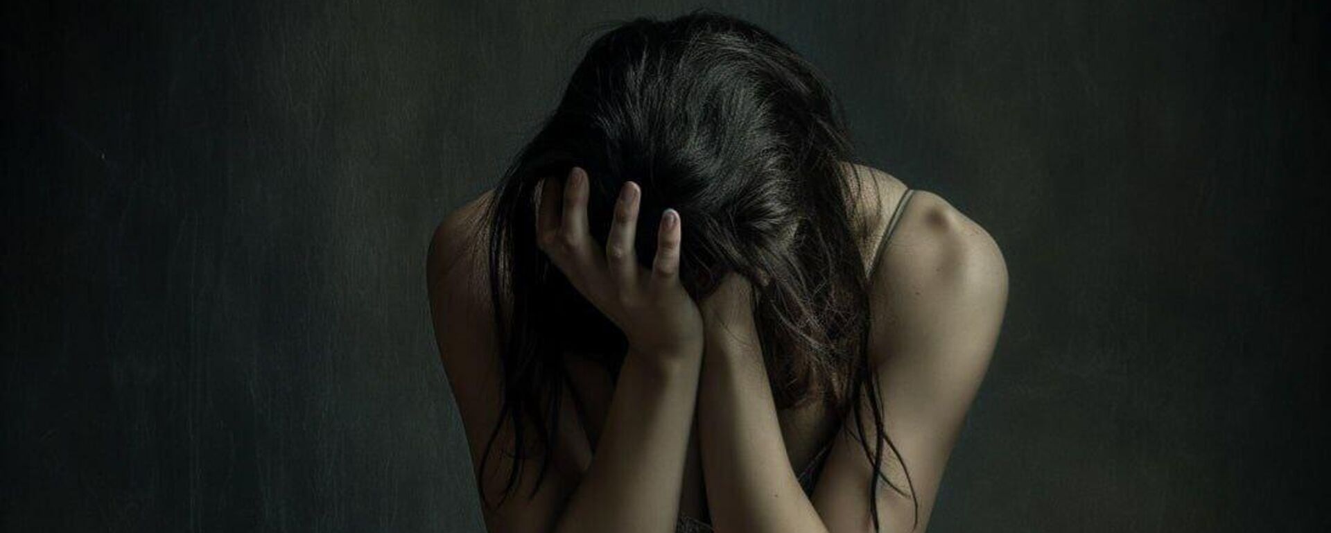 Постпорођајна депресија  може довести и до суицида - Sputnik Србија, 1920, 07.10.2025