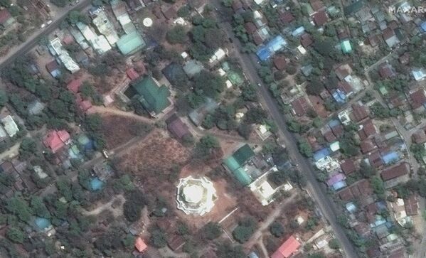 Satelitski snimak pagode Maškikana i okolnih građevina u Sagaingu. - Sputnik Srbija