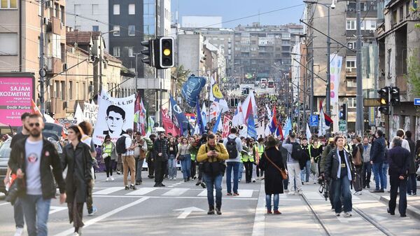 Вучић: Око 21 сат очекујте почетак насиља – држава је спремна