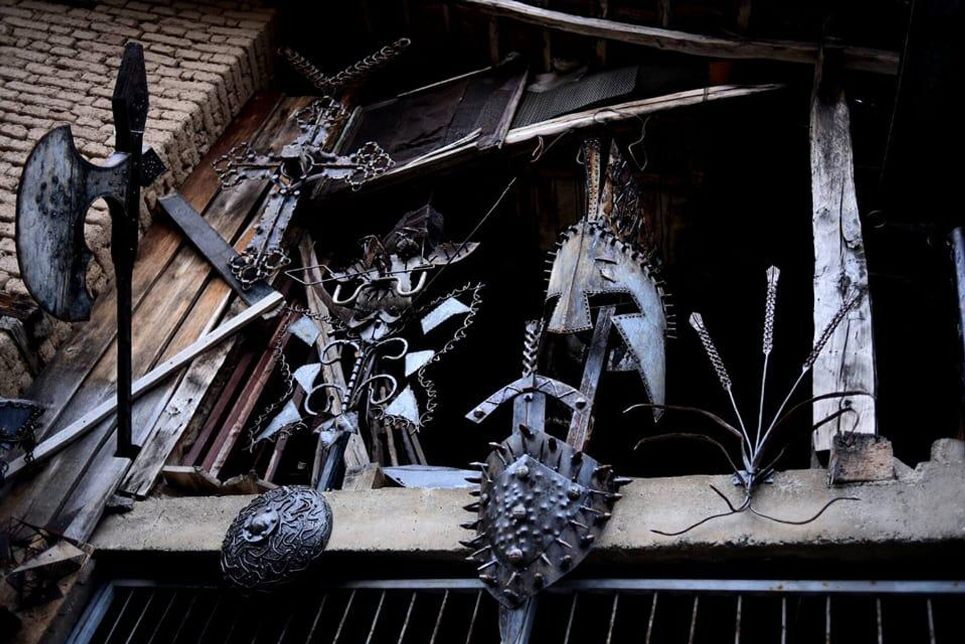 Никада није имао изложбу, али је на зидовима његове куће отворена непрекидно  - Sputnik Србија, 1920, 05.04.2025