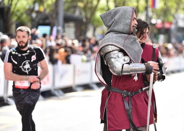 Београдски маратон је организован у сарадњи са Српским атлетским савезом, уз подршку Града Београда и Министарства спорта. Београдски маратон је организован у сарадњи са Српским атлетским савезом, уз подршку Града Београда и Министарства спорта. - Sputnik Србија