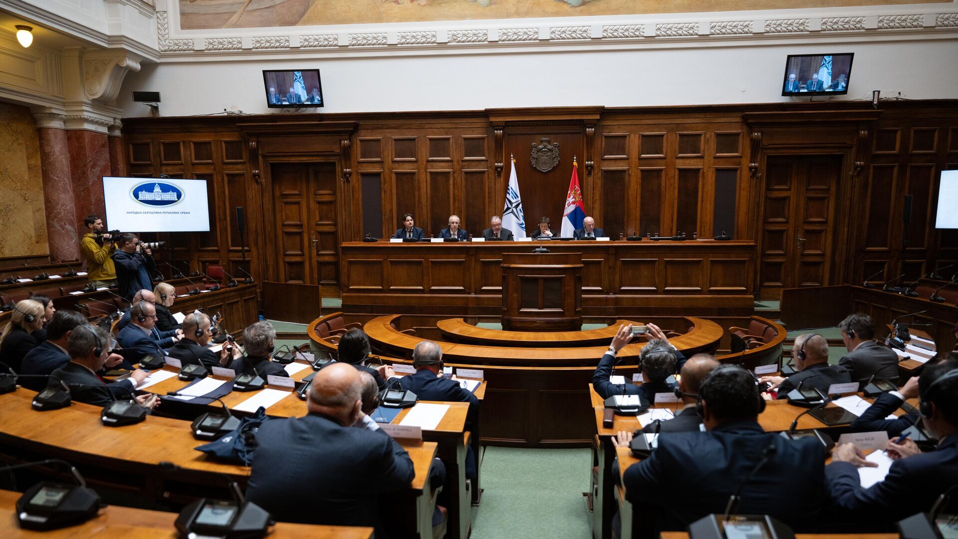 Delegacija PS NATO u Skupštini Srbije Delegacija PS NATO u Skupštini Srbije - Sputnik Srbija, 1920, 07.04.2025