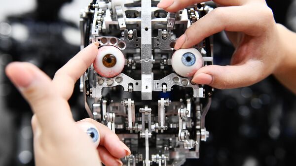 Робот „Нео“: Помоћник или странац у дому?