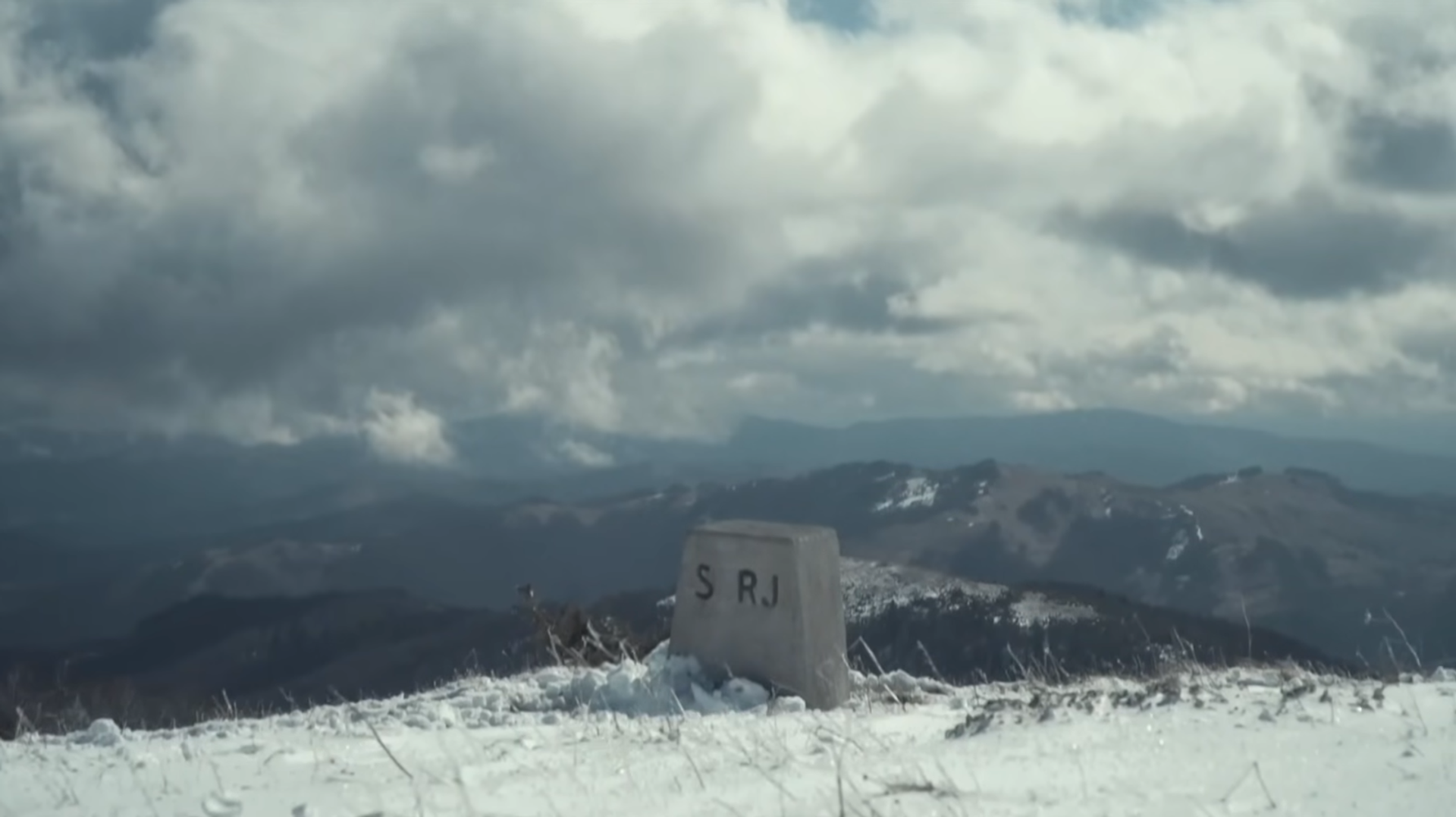 Гранични камен Савезне републике Југославије, Проклетије Гранични камен Савезне републике Југославије, Проклетије - Sputnik Србија, 1920, 09.04.2025