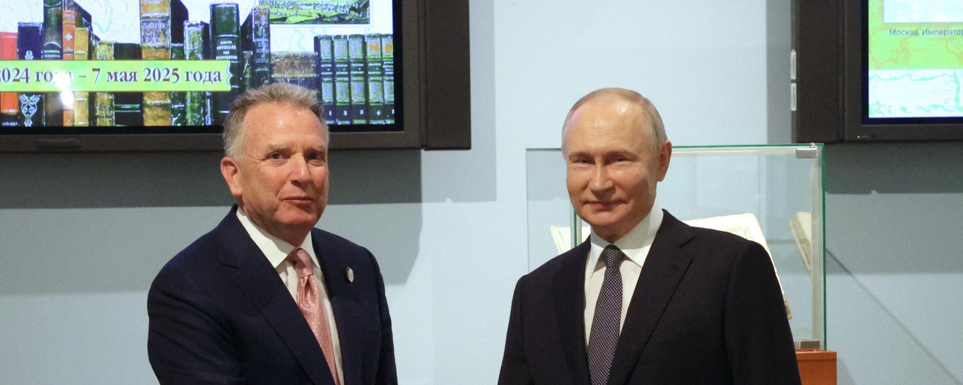 Владимир Путин и Стивен Виткоф - Sputnik Србија, 1920, 25.04.2025