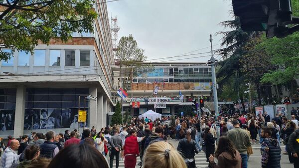 Protest ispred RTS - Sputnik Srbija