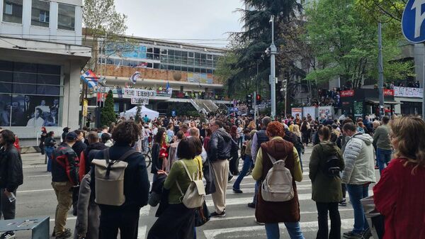 Protest ispred RTS-a - Sputnik Srbija