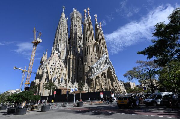 Katedrala „Sagrada familia“ u Barseloni - Sputnik Srbija