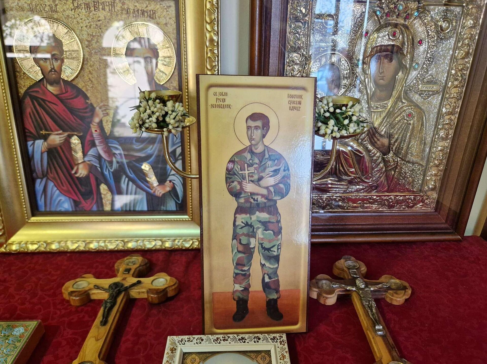 Београдска икона у капели КБЦ Др Драгиша Мишовић - Sputnik Србија, 1920, 19.04.2025