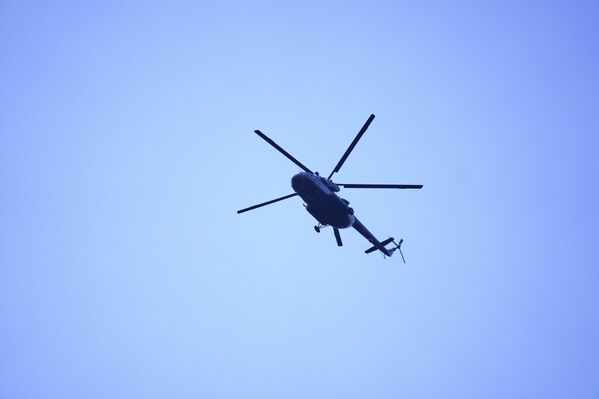 Nasilje militantnih grupa u ovom himalajskom regionu traje još od 1989. godine, kada je počela pobuna protiv indijske vlasti. U tom periodu poginulo je desetine hiljada ljudi, iako je nasilje u poslednjim godinama opalo. - Sputnik Srbija