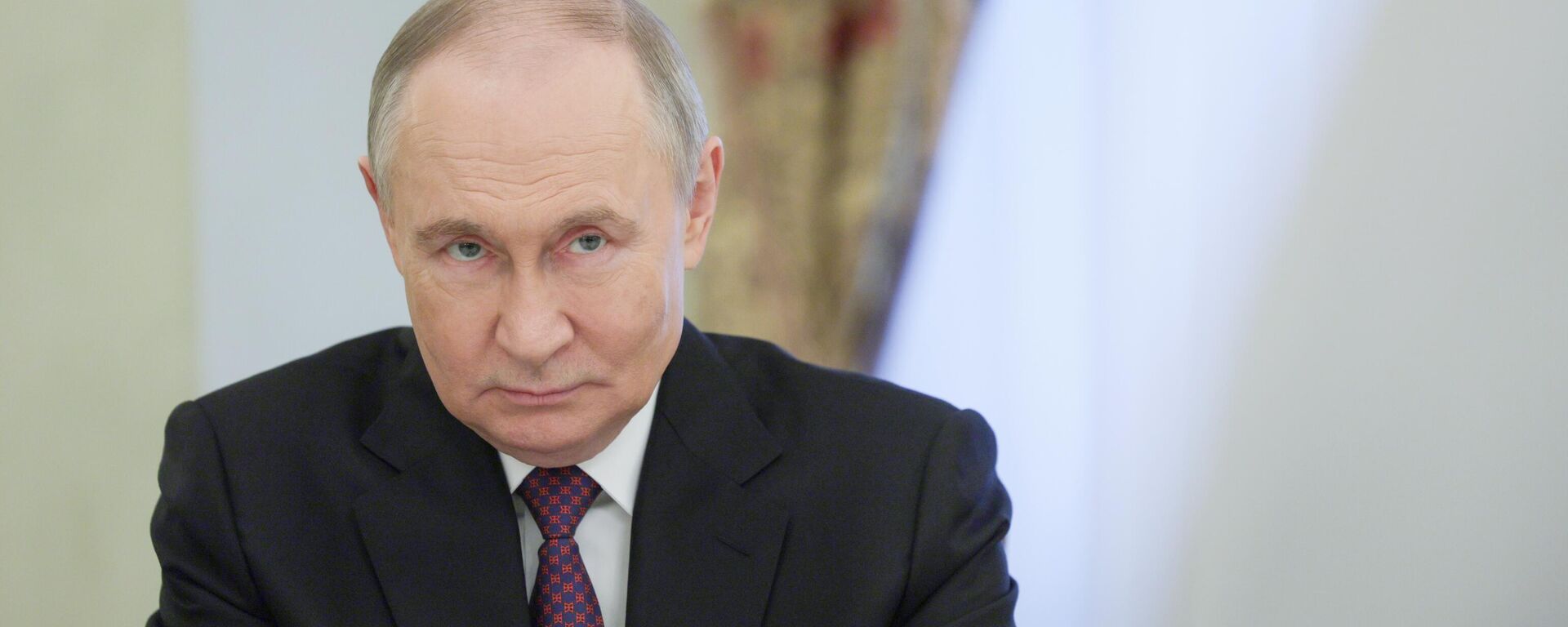 Predsednik Rusije Vladimir Putin - Sputnik Srbija, 1920, 23.04.2025