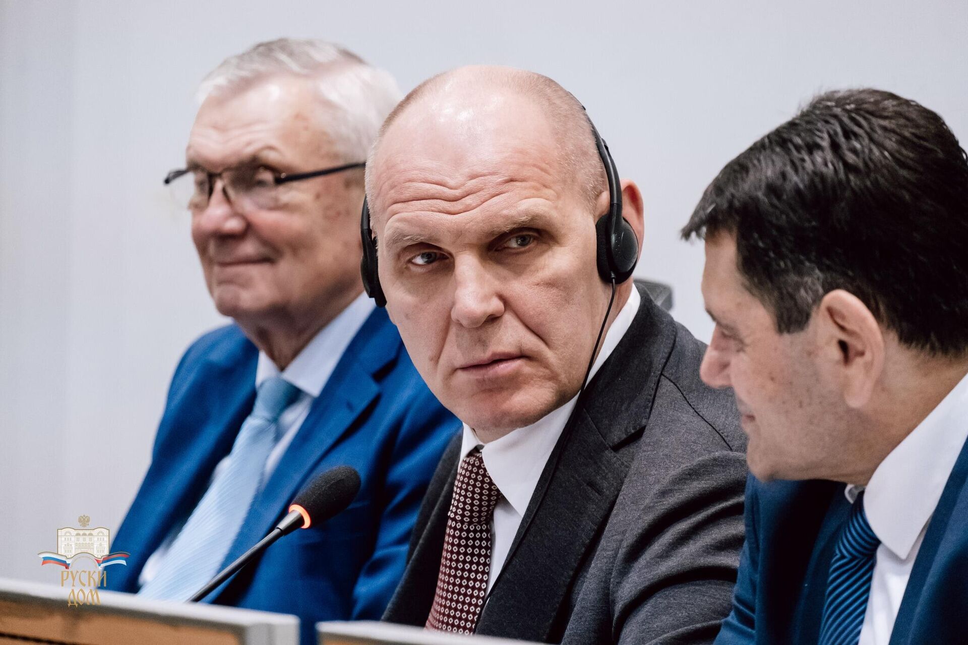 Legenda ruskog i svetskog sporta, trostruki olimpijski šampion rvač Aleksandar Kareljin na beogradskoj konferenciji ,,Svet i sport Legenda ruskog i svetskog sporta, trostruki olimpijski šampion rvač Aleksandar Kareljin na beogradskoj konferenciji ,,Svet i sport - Sputnik Srbija, 1920, 25.04.2025