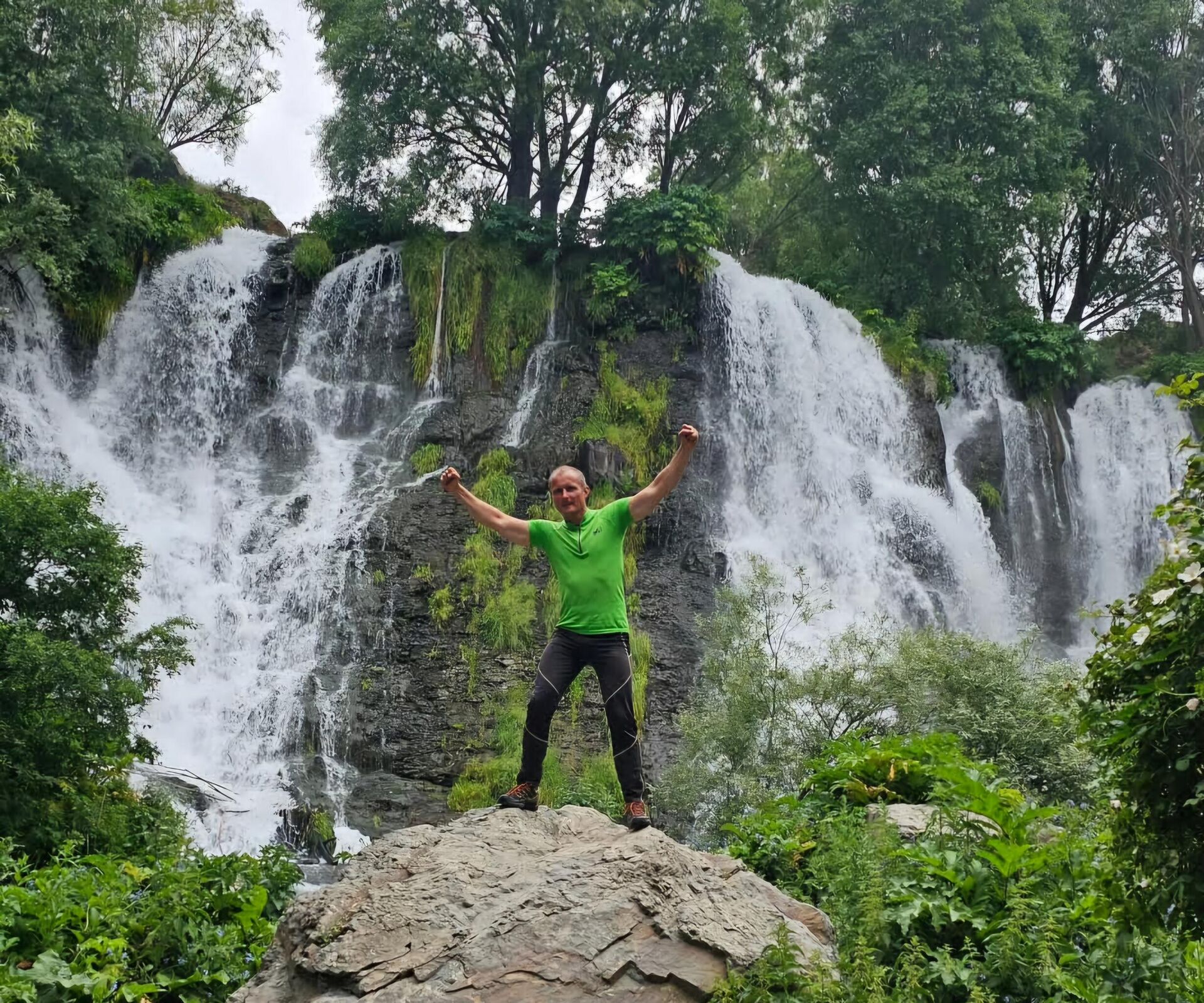 Свакодневне белешке Шибалић ће преточити у нову књигу, нада се путовању у Латинску Америку - Sputnik Србија, 1920, 27.04.2025