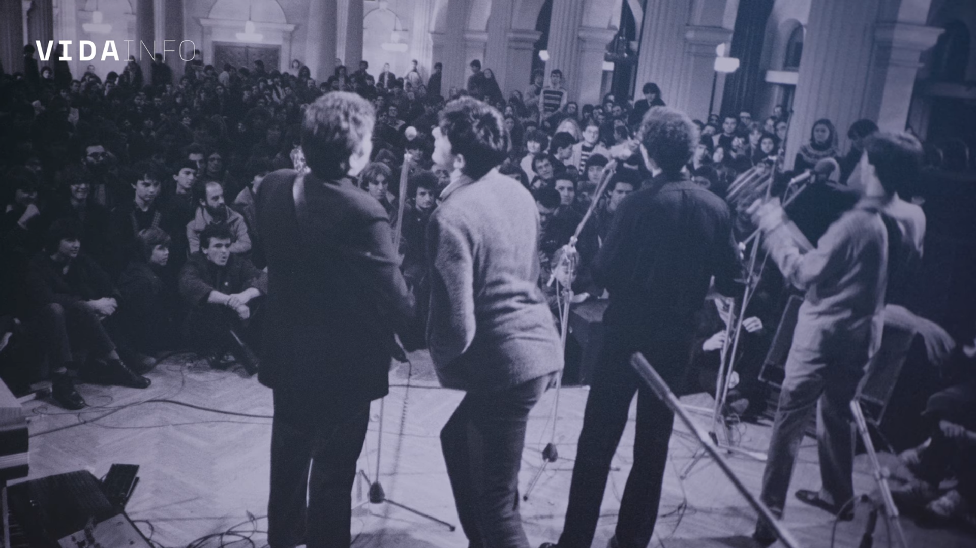 Koncert grupe VIS Idoli Koncert grupe VIS Idoli - Sputnik Srbija, 1920, 30.04.2025