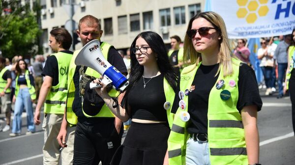 Протести поводом шест месеци од трагедије на железничкој станици одржани у Београду и Новом Саду