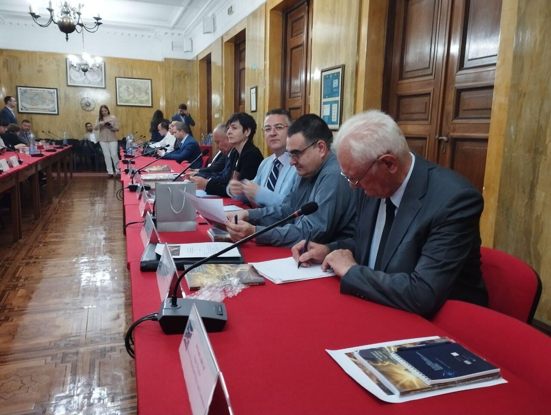 Међународна конференција „80 година од краја Другог светског рата: Промене у међународним односима 1945-2025“ Међународна конференција „80 година од краја Другог светског рата: Промене у међународним односима 1945-2025“ - Sputnik Србија, 1920, 07.05.2025