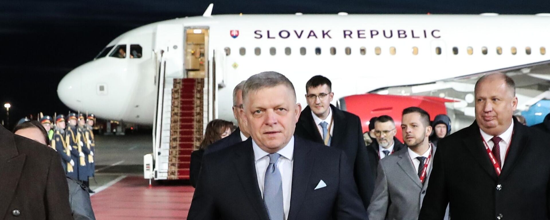 Роберт Фицо - Sputnik Србија, 1920, 10.05.2025