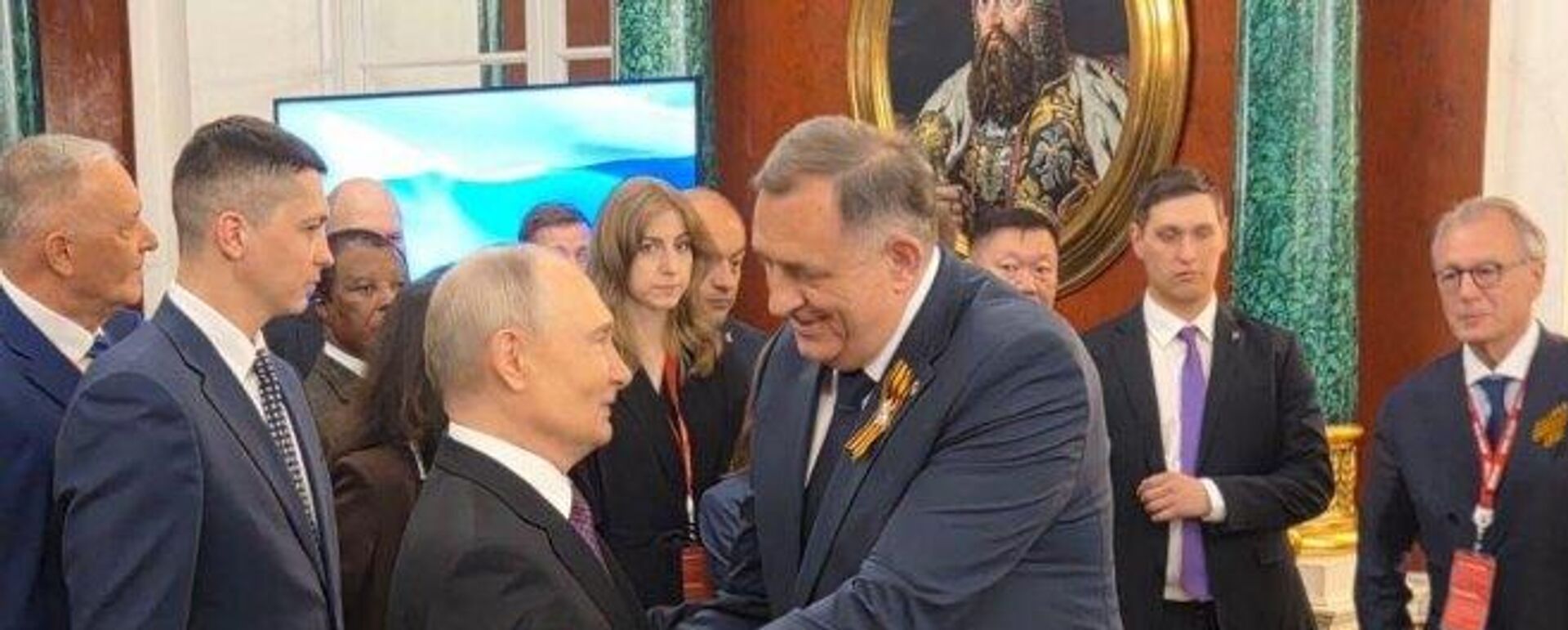 Milorad Dodik i Vladimir Putin - Sputnik Srbija, 1920, 02.10.2025