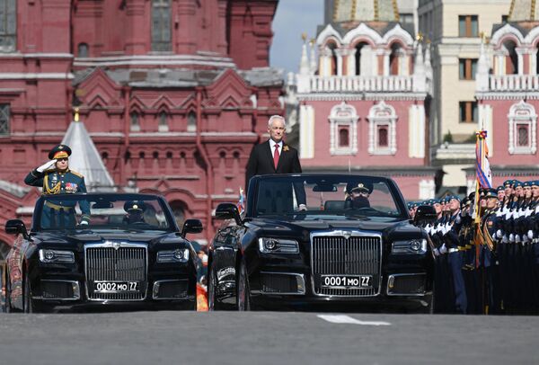 Министар одбране Русије Андреј Белоусов у дефилеу на Црвеном тргу Министар одбране Русије Андреј Белоусов у дефилеу на Црвеном тргу - Sputnik Србија