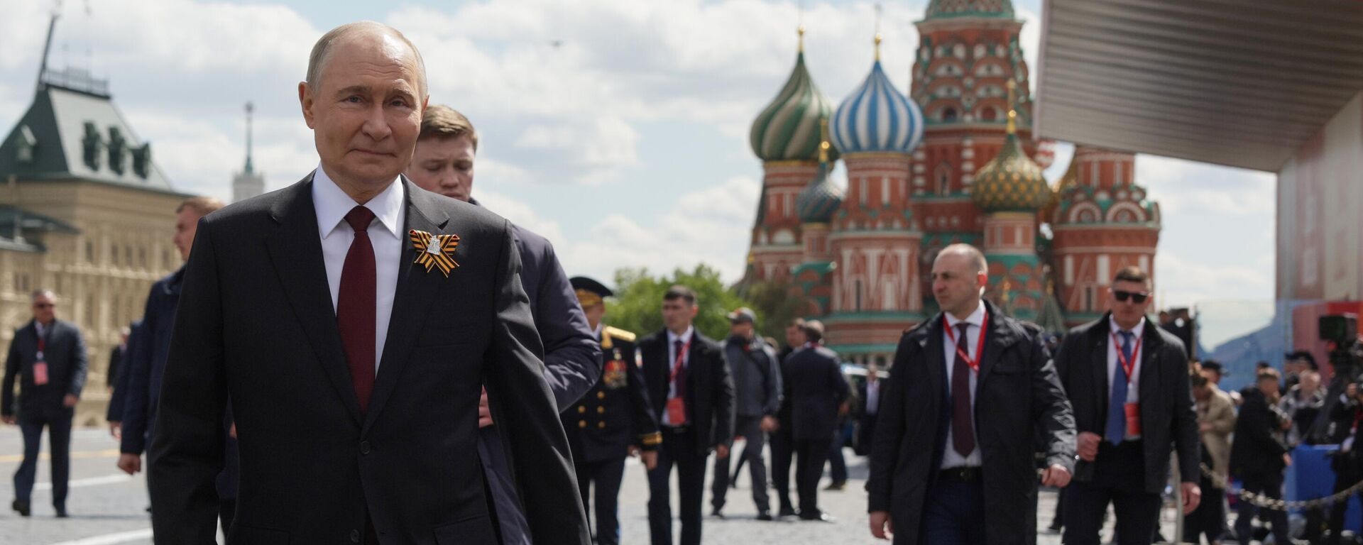 Владимир Путин - Sputnik Србија, 1920, 09.05.2025