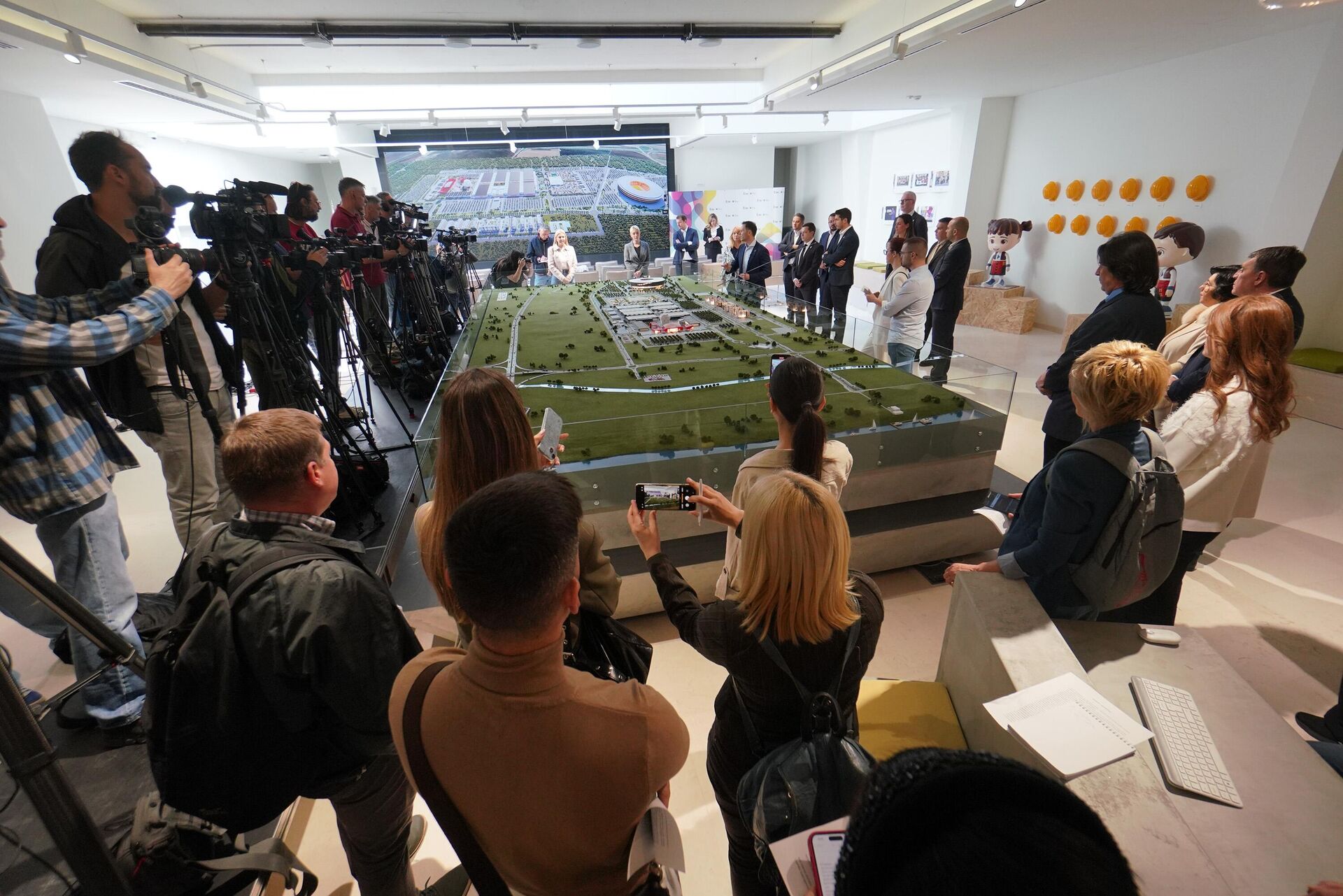 Predstavljena maketa Ekspo 2027 - Sputnik Srbija, 1920, 15.05.2025