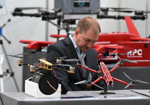 Дрнови увек занимљиви посетиоцима сајма - Sputnik Србија