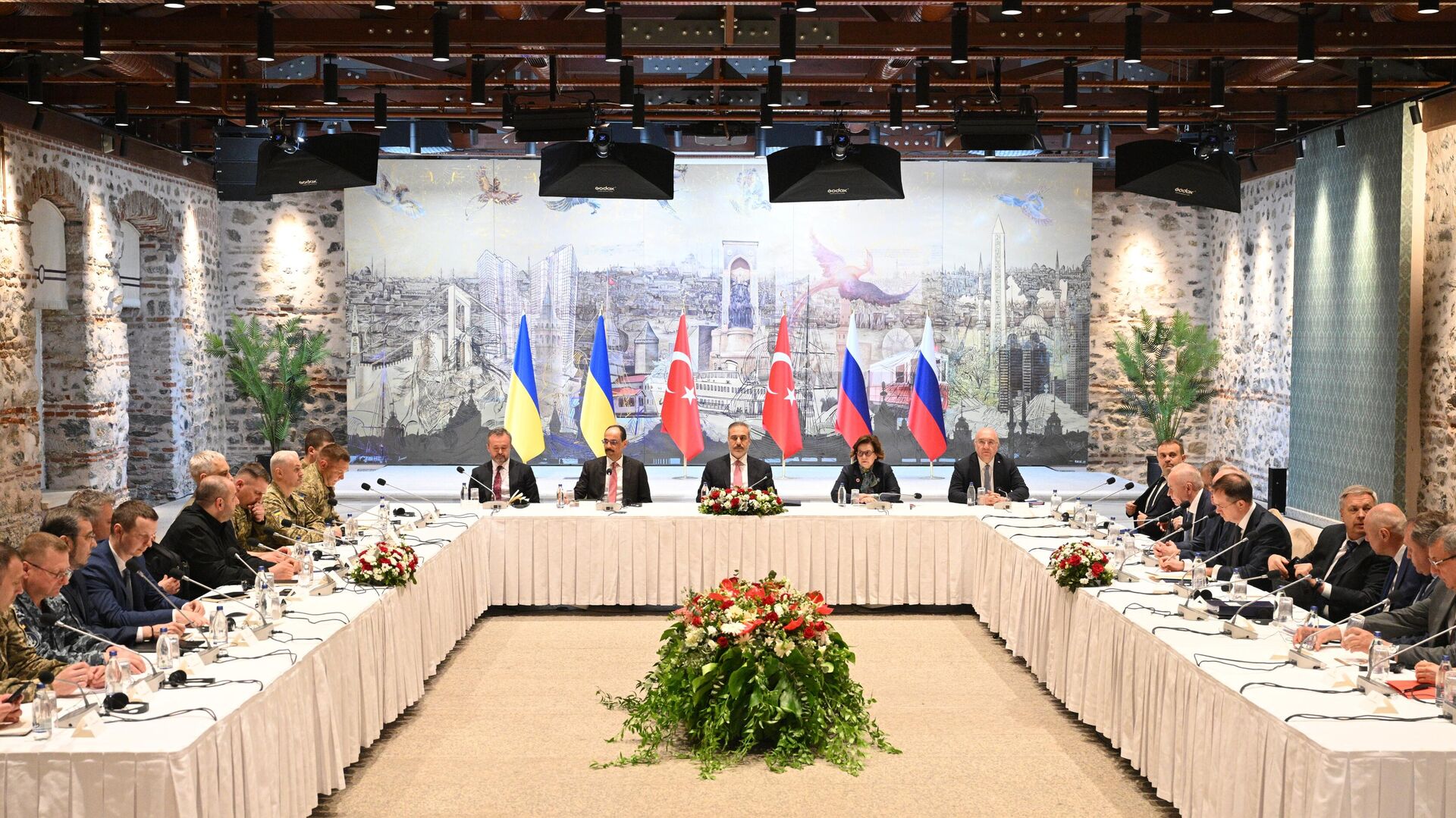 Песков: Русија цени напоре САД за решавање ситуације у Украјини, Кијев мора да прихвати реалност