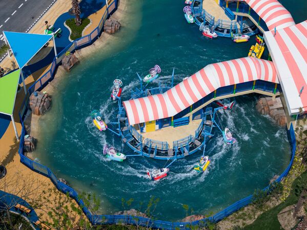 Прва вожња змајева отворена је у Леголенду у Данској крајем 1990-их и постала је карактеристика свих паркова Леголенда. - Sputnik Србија