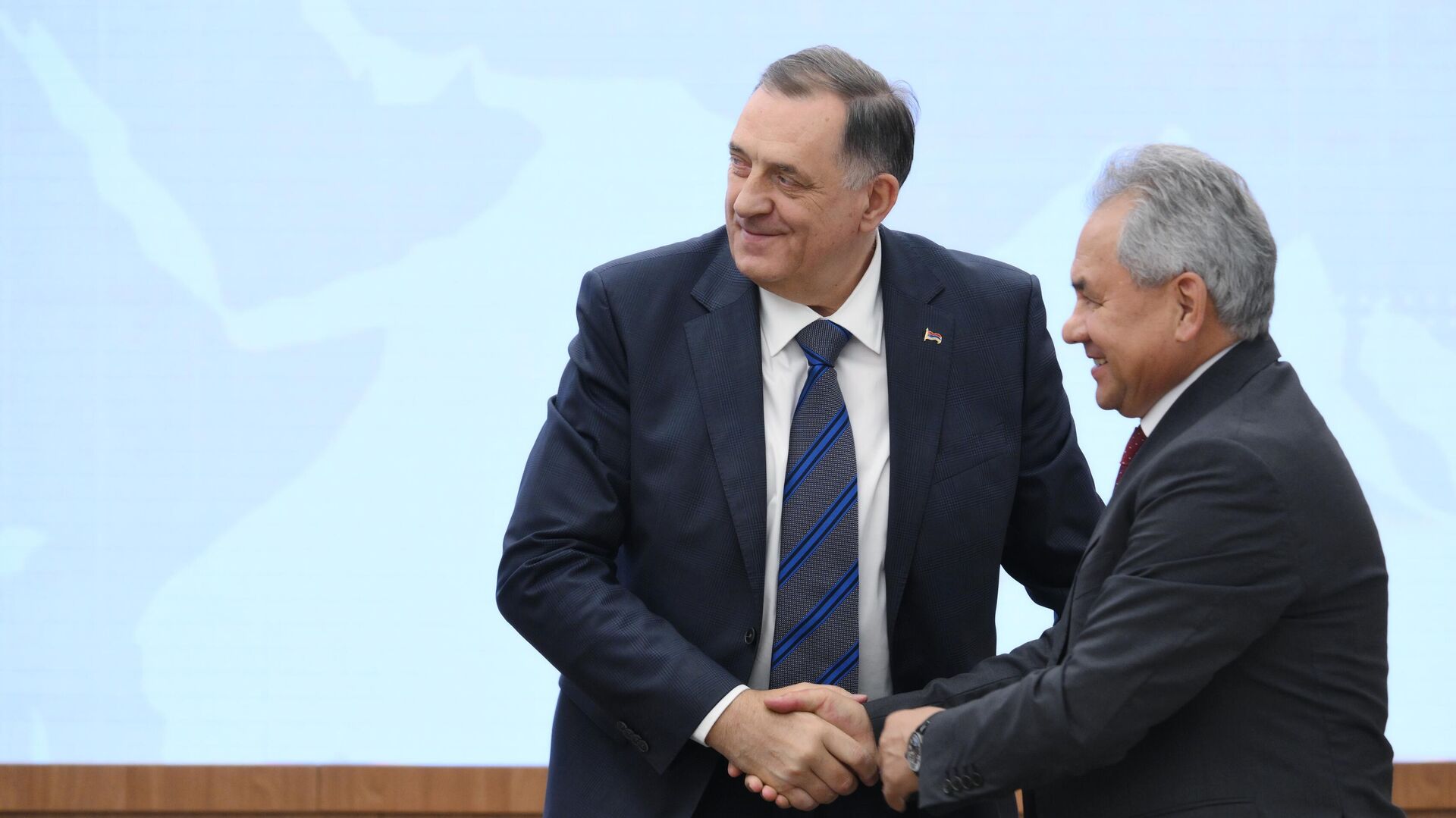 Додик и Шојгу на Међународној конференцији о безбедности у Москви Додик и Шојгу на Међународној конференцији о безбедности у Москви - Sputnik Србија, 1920, 28.05.2025