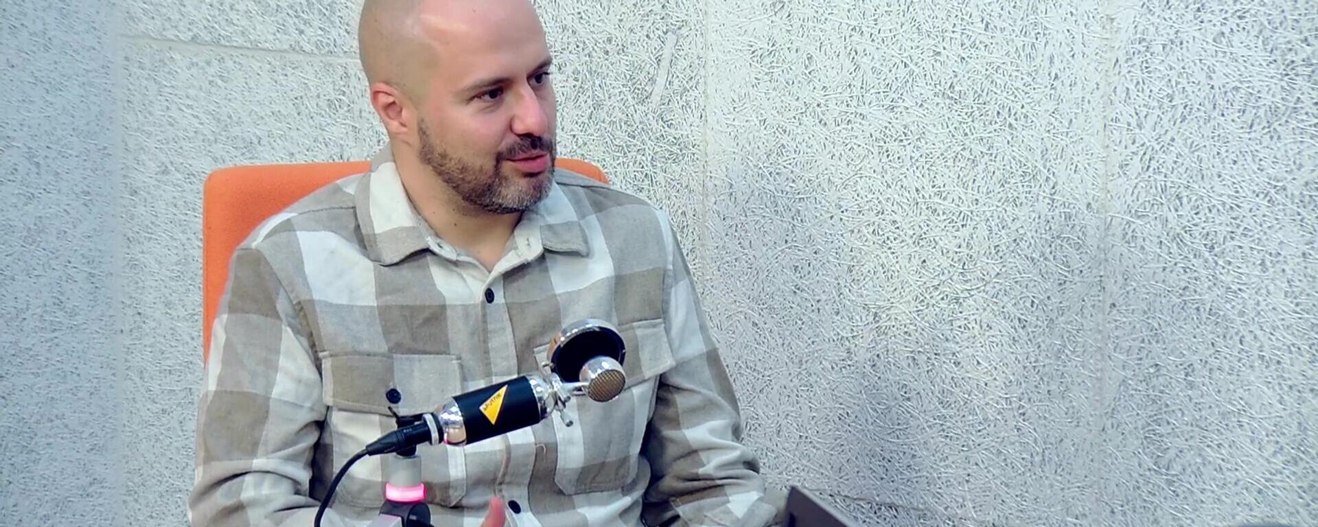 Никола Љуца, редитељ - Sputnik Србија, 1920, 31.05.2025