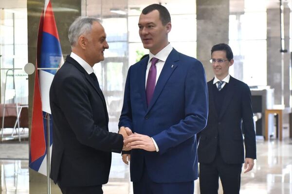 Пријем Михаила Дегтјарјова Пријем Михаила Дегтјарјова - Sputnik Србија