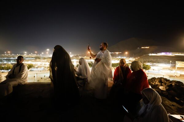 Ове године ангажовано је више од 250.000 радника из више од 40 институција, уз хиљаде додатних медицинара и више од 400 јединица за расхлађивање. - Sputnik Србија