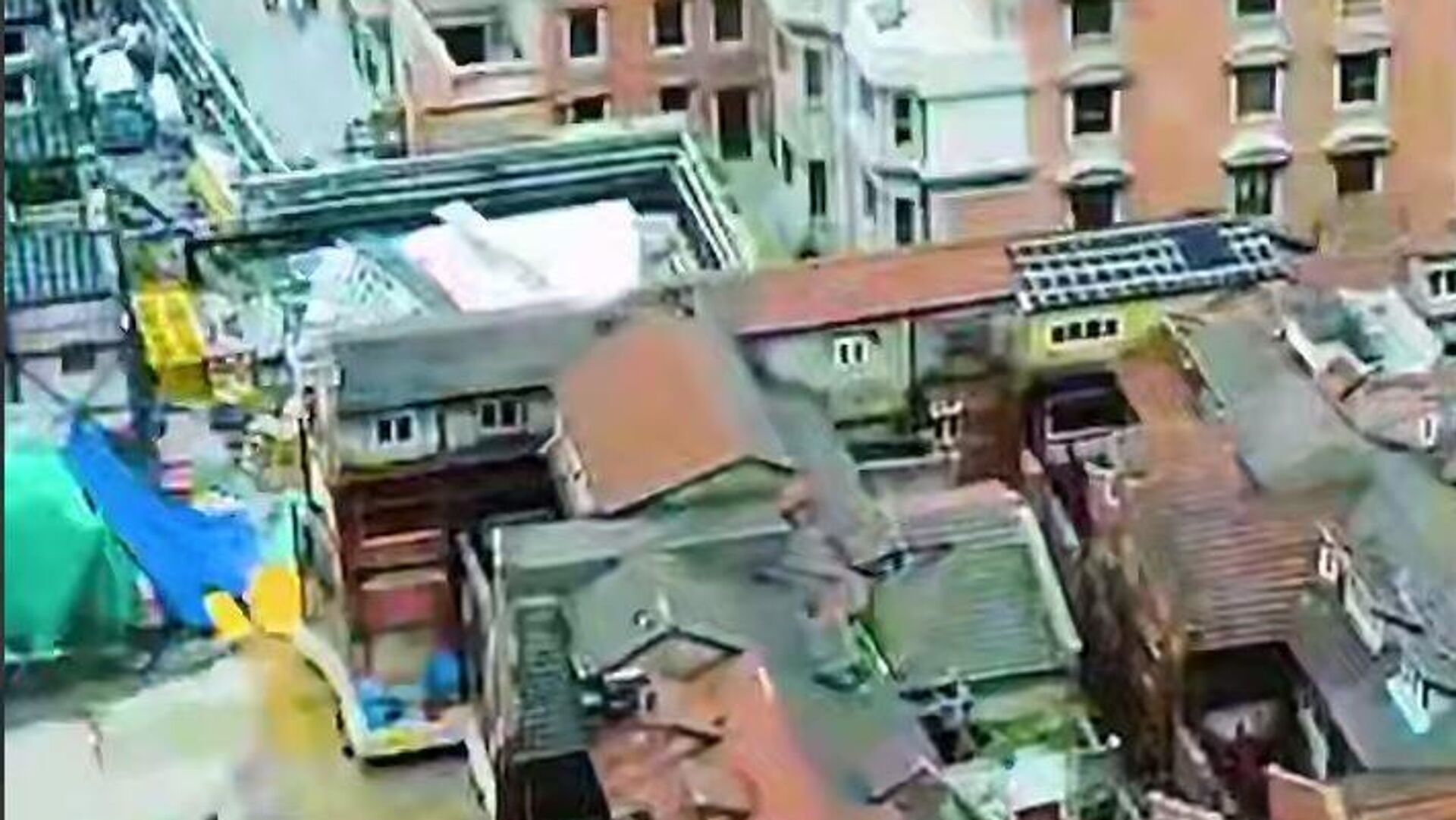 Комплекс зграда у Кини померен помоћу роботских ногу - Sputnik Србија, 1920, 06.06.2025